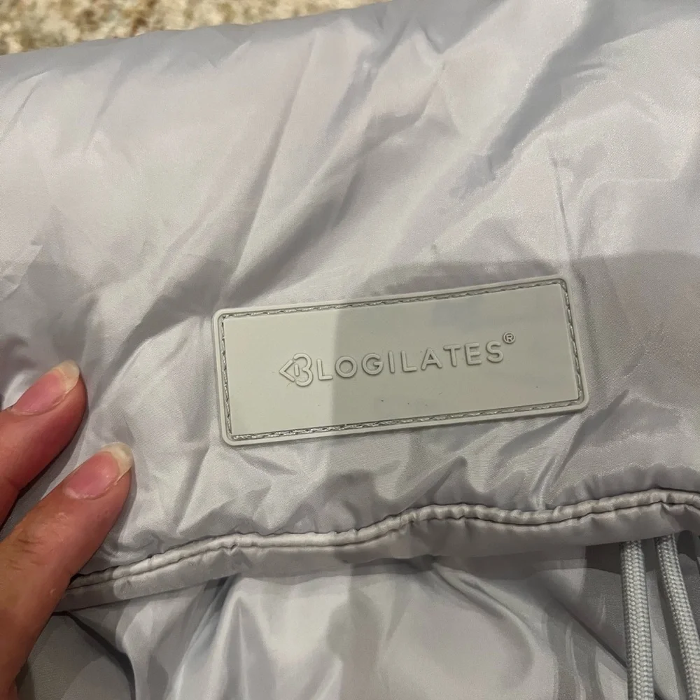 Blogilates Backpack - Picture 3 of 9